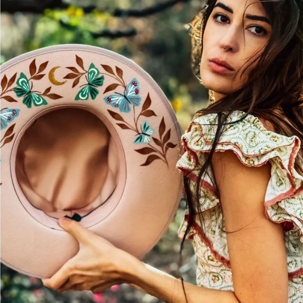 New Luna Bloom hand painted Dolly pink peach beige felt flat brim hat Stetson - Picture 4 of 4